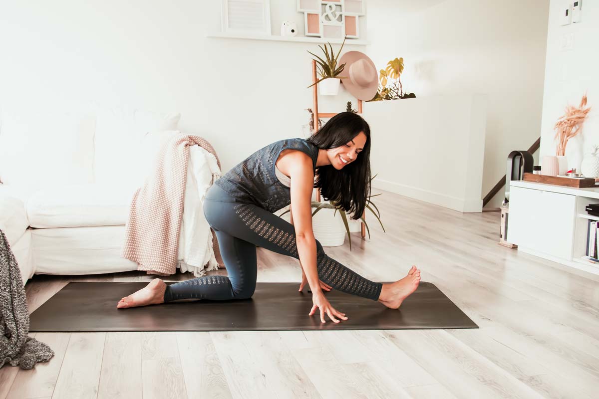 Routine de yoga pour hanches, ischios et bas du dos